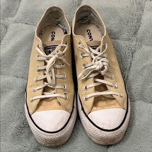 Converse Chuck Taylor All Star Low Top Yellow Sneakers Women's Size 10